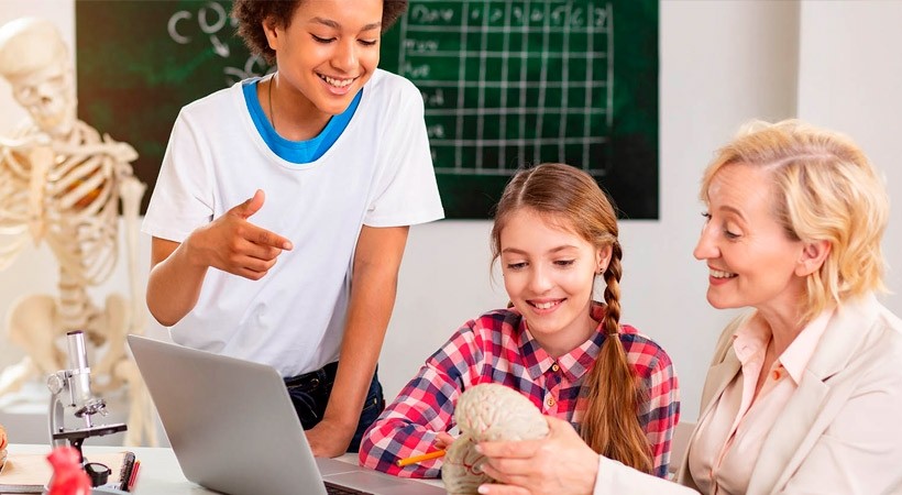 Metodologia de Ensino e Docência em Biologia