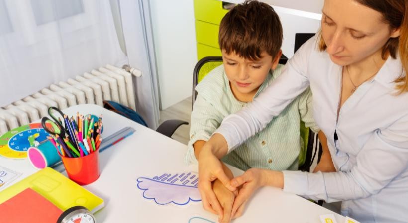 Aspectos das Deficiências Cognitivas e Neurológicas