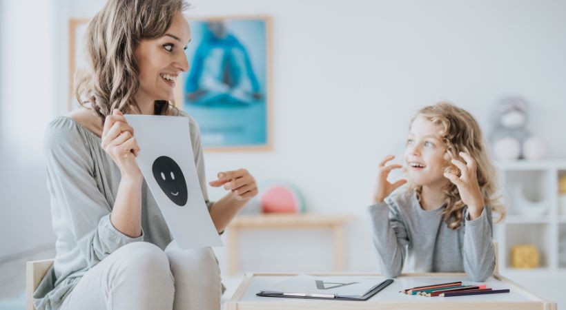 Procedimentos de Intervenção na Linguagem e Comunicação em TEA